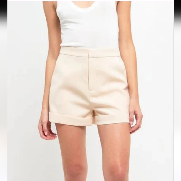 HEMLINE HAUSEN Hannah Tailored Shorts In Cream. Size XS NWT - Picture 4 of 15